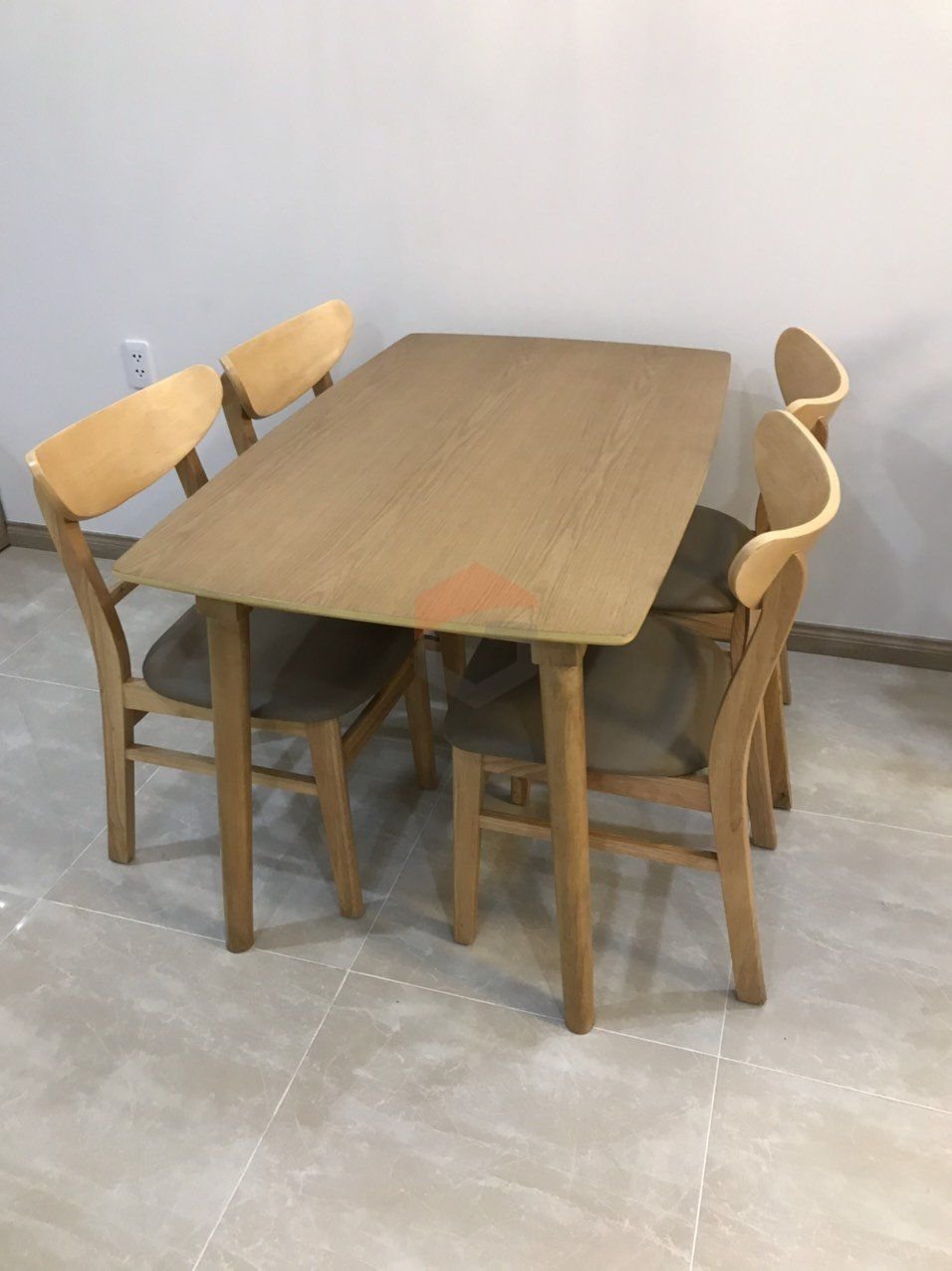 CÁC MẪU BÀN ĂN ĐẸP GIÁ RẺ - HIỆN ĐẠI TẠI ĐÀ NẴNG